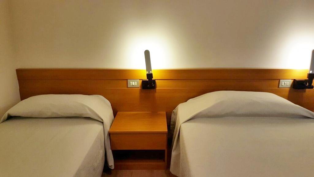 Locanda Alle Officine Buttrio Esterno foto