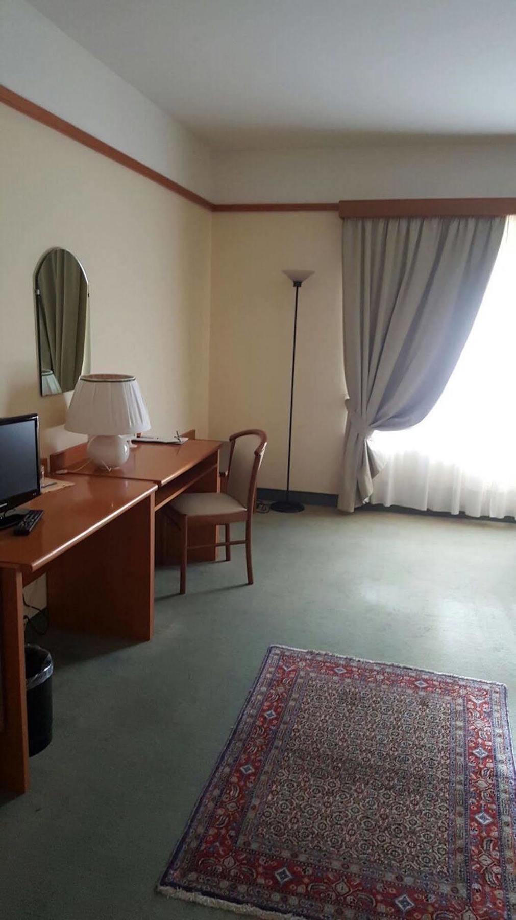 Locanda Alle Officine Buttrio Esterno foto